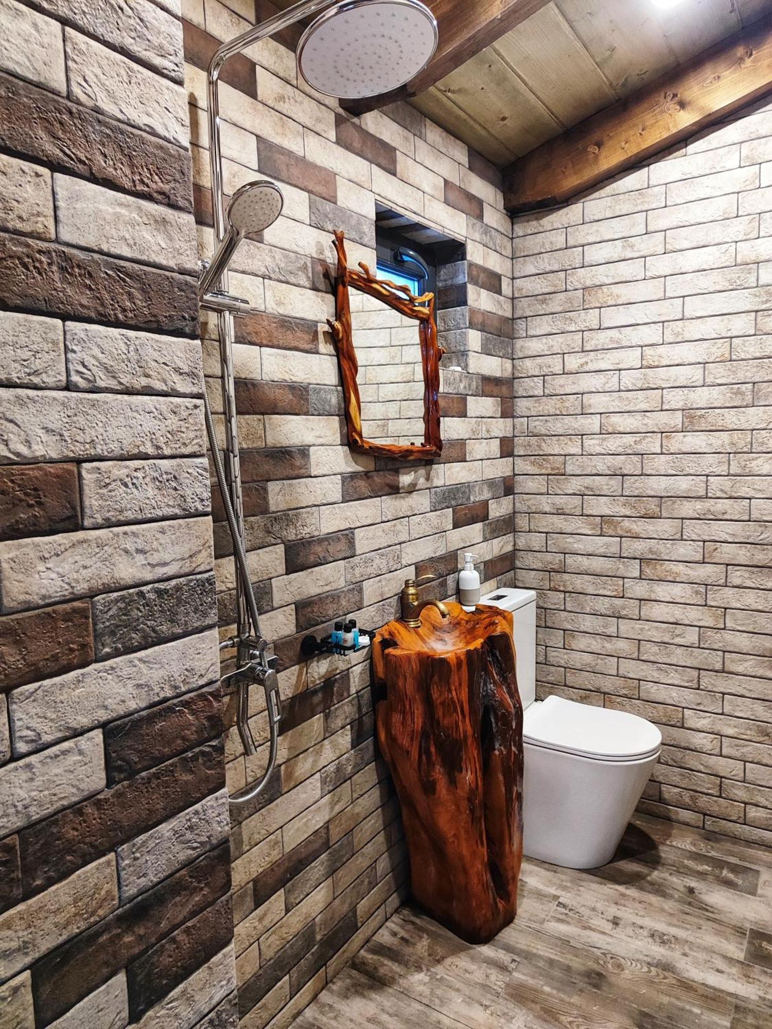 Getahovit Resort Иджеван Стая снимка