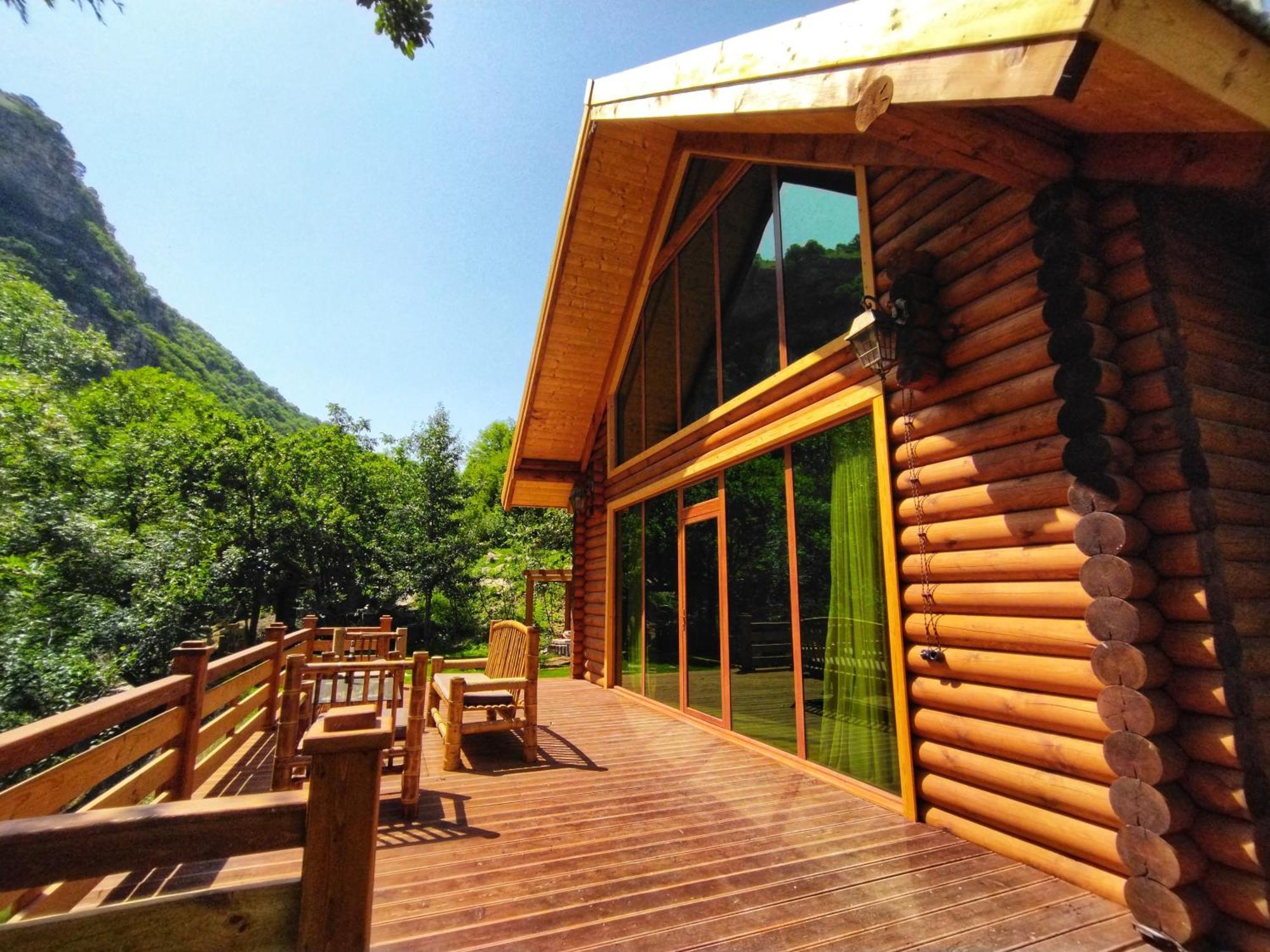 Getahovit Resort Иджеван Стая снимка